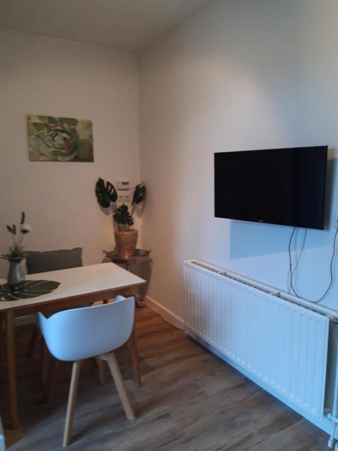 Vakantiewoning 100M Van Het Strand Met 1 Slaapkamer Westkapelle Luaran gambar